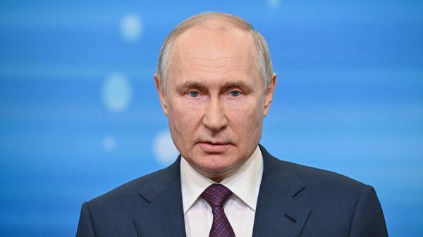 رئیس جمهور روسیه: تمام تلاش های ضد حمله ای که کی یف انجام داده شکست خورده است، اما نیروهای مسلح اوکراین تحت حمایت ناتو پتانسیل تهاجمی خود را حفظ می کنند.