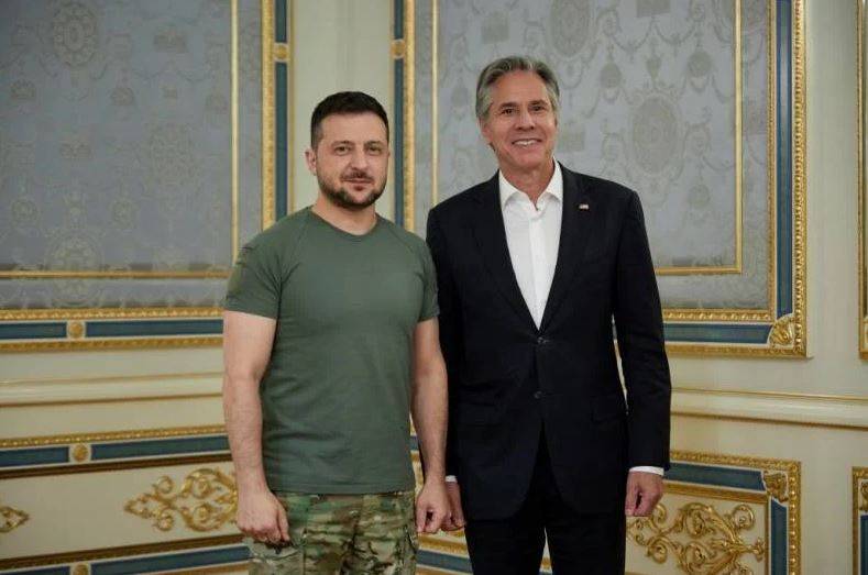 Amerikaanse minister van Buitenlandse Zaken beloofde Oekraïne om te helpen bij het creëren van het "leger van de toekomst"