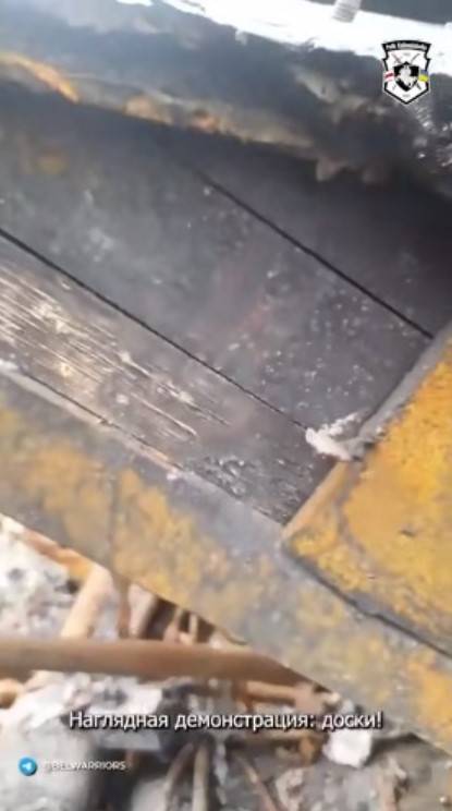 ウクライナ人が秘密を暴露：ロシア戦車の装甲内で「板」が発見された