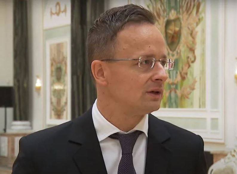 Глава МИД Венгрии приедет на ПМЭФ на фоне антироссийских санкций Запада