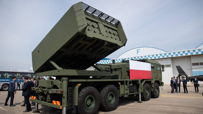 Южная Корея показала первые три РСЗО K239 Chunmoo на шасси грузовика Jelcz 8Х8 для польской армии
