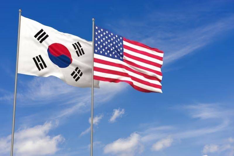 Bloomberg: Kerja sama militer AS-Korea Selatan didasarkan pada “basis nuklir”