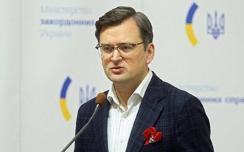 यूक्रेनी विदेश मंत्रालय के प्रमुख: यूक्रेन को नहीं पता कि नाटो में शामिल होने के लिए उसके लिए क्या शर्तें रखी गई हैं