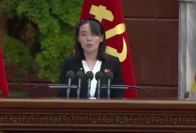 Η αδερφή του ηγέτη της Βόρειας Κορέας επικρίνει τη συνεδρίαση του Συμβουλίου Ασφαλείας του ΟΗΕ για την εκτόξευση πυραύλων από τη Βόρεια Κορέα