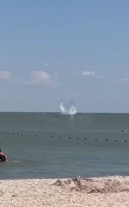 Επιθετικό αεροσκάφος Su-25 συνετρίβη στη θάλασσα στο Yeysk