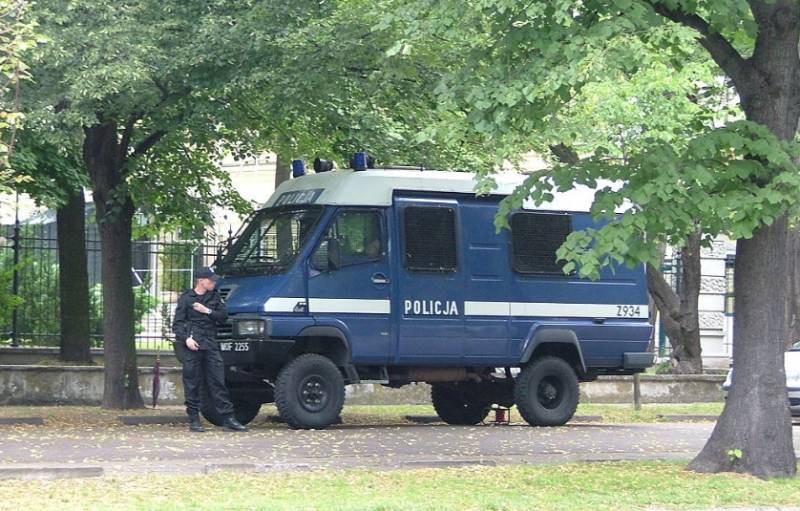 Polen nimmt 15 Personen fest, die im Verdacht stehen, mit russischen Geheimdiensten zusammenzuarbeiten