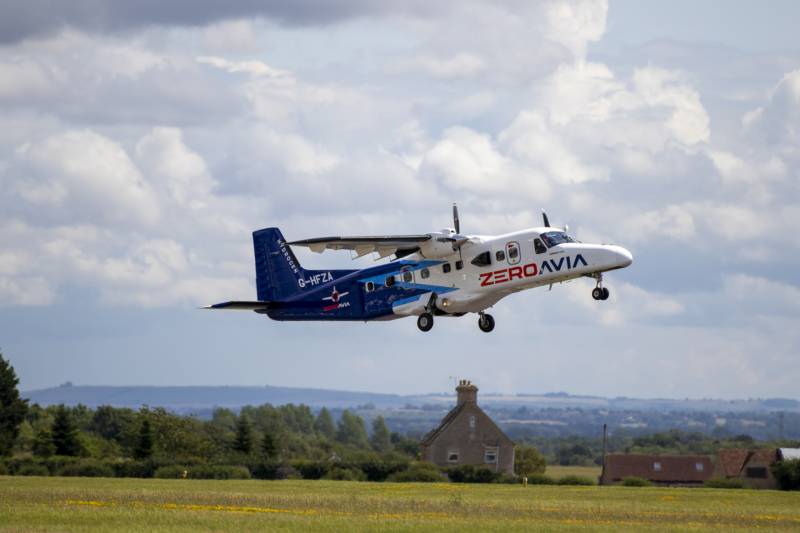 Завершен первый этап летных испытаний водородно-электрического самолета Dornier 228