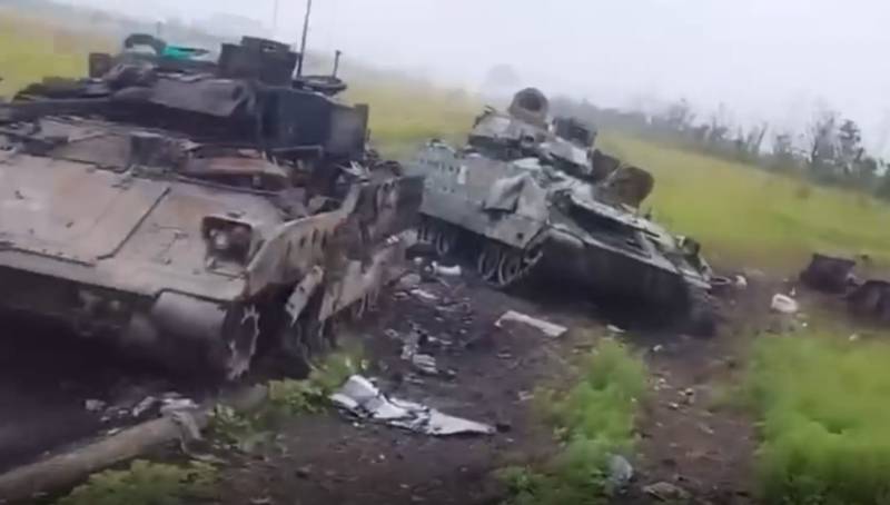 Neljä vaurioitunutta Bradley-jalkaväen taisteluajoneuvoa vangittiin kerralla: Ukrainan asevoimien uuden hyökkäyksen tulokset Orekhovsky-sektorilla