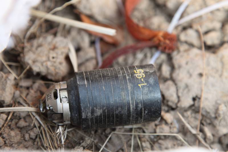 Француски политичар: Варваризам у Украјини се интензивира захваљујући америчкој касетној муницији