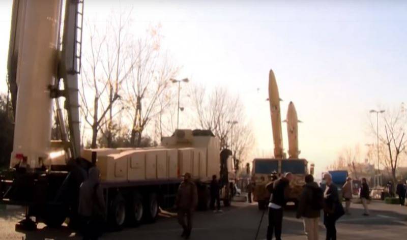 ईरानी आईआरजीसी अपने शस्त्रागार में एक बैलिस्टिक मिसाइल "हज कासेम" पेश करने की तैयारी कर रही है, जो इजरायली मिसाइल रक्षा पर काबू पाने में सक्षम है।