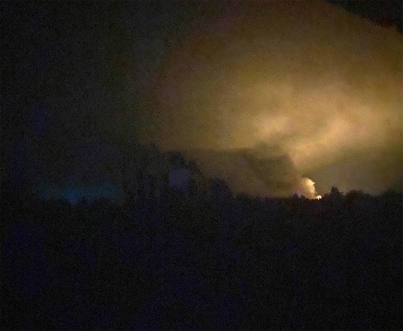Geceleri, Zaporozhye'deki düşman askeri tesislerine son haftaların en büyük insansız hava aracı saldırısı gerçekleştirildi.