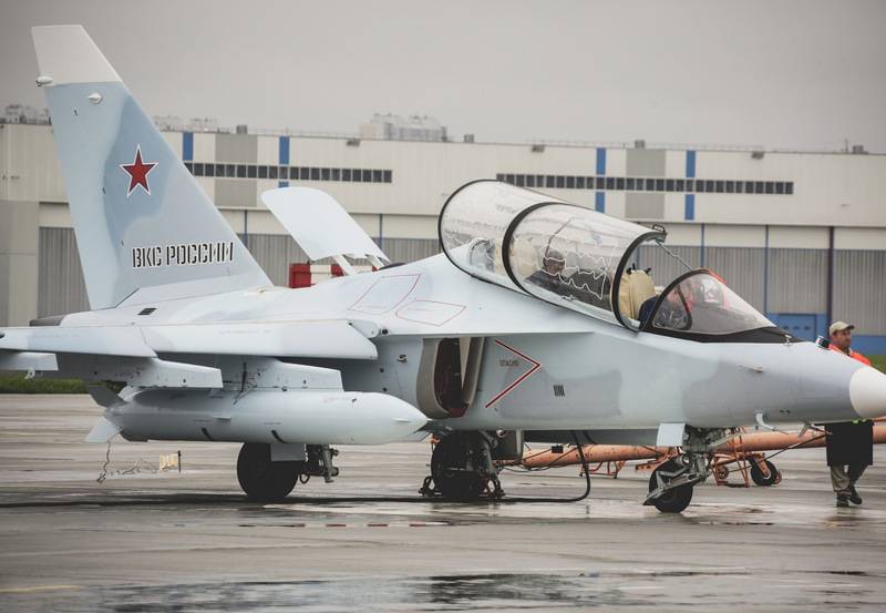 A batch of combat training aircraft Yak-130 entered service with the Russian Aerospace Forces