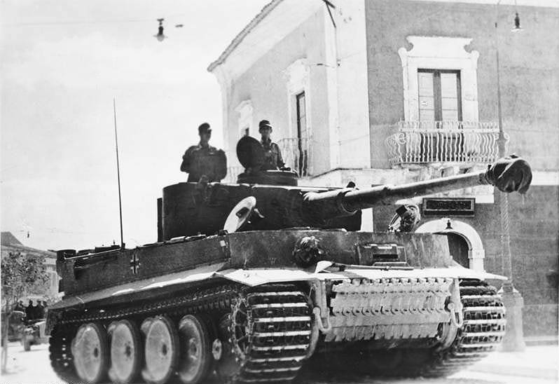 Cómo el 14.º Cuerpo Panzer alemán contuvo la ofensiva de los dos ejércitos aliados durante 38 días