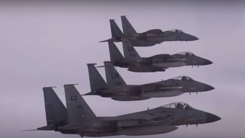 추락한 사우디아라비아 공군 F-15 여객기 승무원 전원 사망
