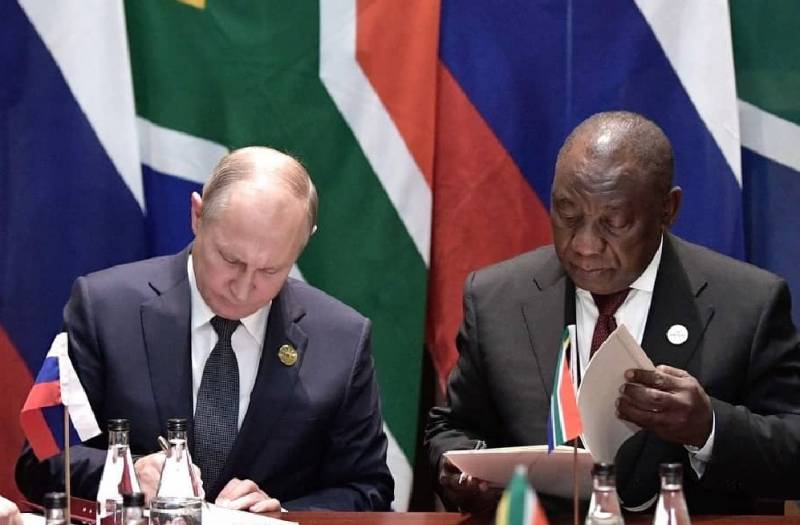 “Di comune accordo tra le parti”: il Sudafrica ha archiviato una causa chiedendo l'arresto di Putin in caso di arrivo