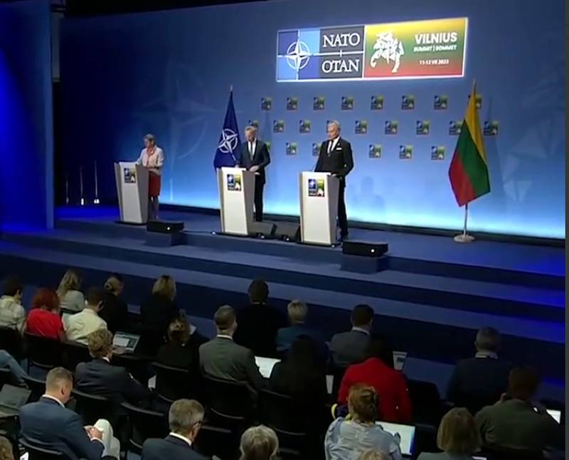 Wakil Sekretaris Jenderal NATO: "Ing puncak ing Vilnius, Zelensky dikandhani manawa dina iki ora ana cara kanggo ngajak Ukraina menyang aliansi kita"