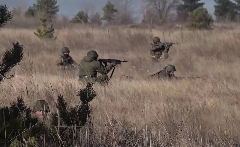 W sektorze Svatovsky wojska rosyjskie wyparły Siły Zbrojne Ukrainy z sąsiednich wyżyn między wsiami Nowoegorowka i Nadieżda
