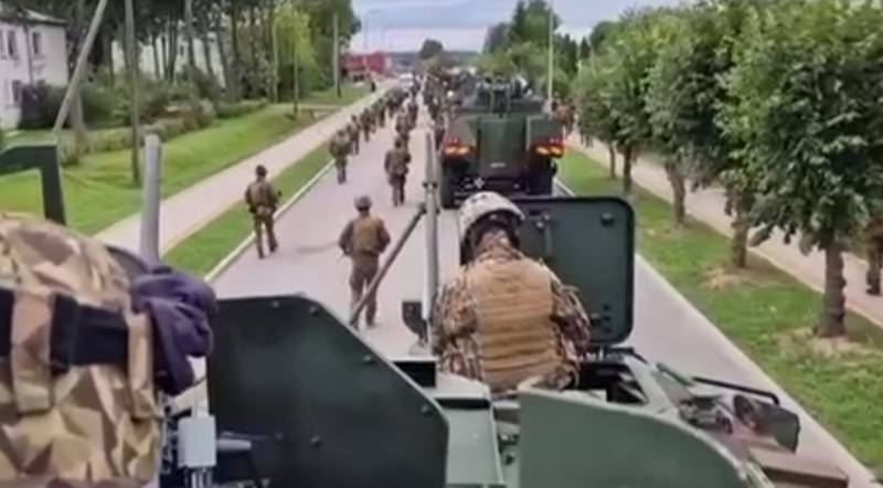 There are footage of the transfer of military equipment through Latvia to the border with Belarus