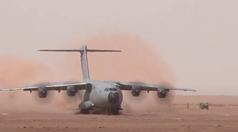 Французский самолёт нарушил воздушные границы Нигера, официальный Париж отвергает обвинения в военной интервенции