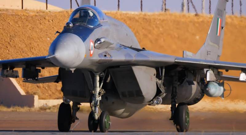 "תן חיים שניים ללוחמים": הודו משדרת את המיג-29