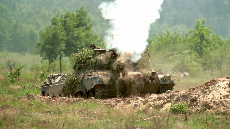 "Leopard 1A5 আমাদের T-72 এর চেয়ে অনেক বেশি কৌশলী": APU সৈন্যরা জার্মান ট্যাঙ্কে প্রশিক্ষণপ্রাপ্ত