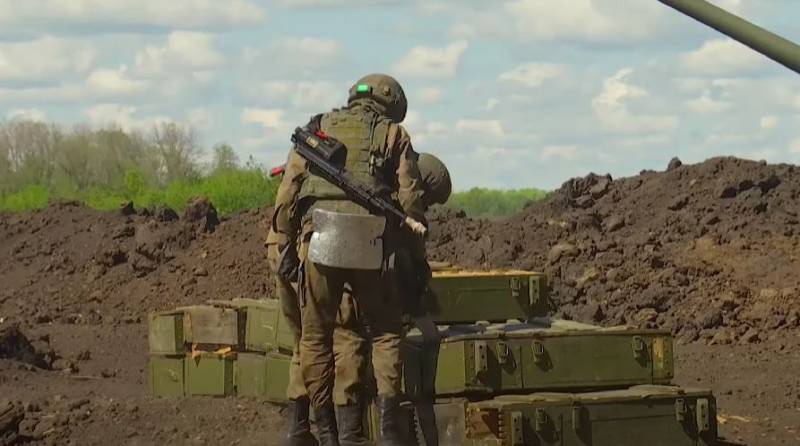 وزارة الدفاع الروسية: احتلت القوات الروسية معقلاً للقوات المسلحة الأوكرانية في منطقة أولشان في اتجاه كوبيانسكي