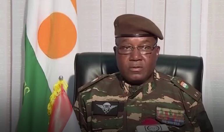 尼日尔新领导层允许布基纳法索和马里的军队在该国遭受袭击时在该国领土上行动