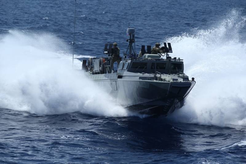 „Szczególnie niebezpieczne są łodzie Raptor i BK-16”: w Polsce wezwano do walki z „sabotażystami Sił Zbrojnych RF” przy użyciu helikopterów Apache
