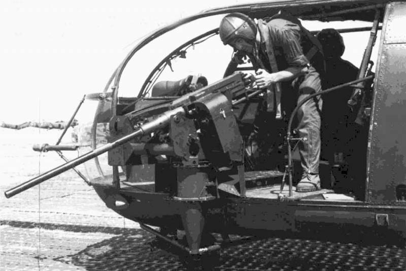 Panggunaan senapan mesin 7,92 mm lan meriam 20 mm sawise perang Jerman digawe nalika Perang Donya II.