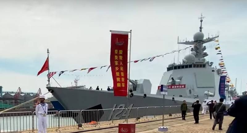 "세계에서 가장 큰 발사대로 무장": 중국은 Type 052DL 구축함을 발사했습니다.
