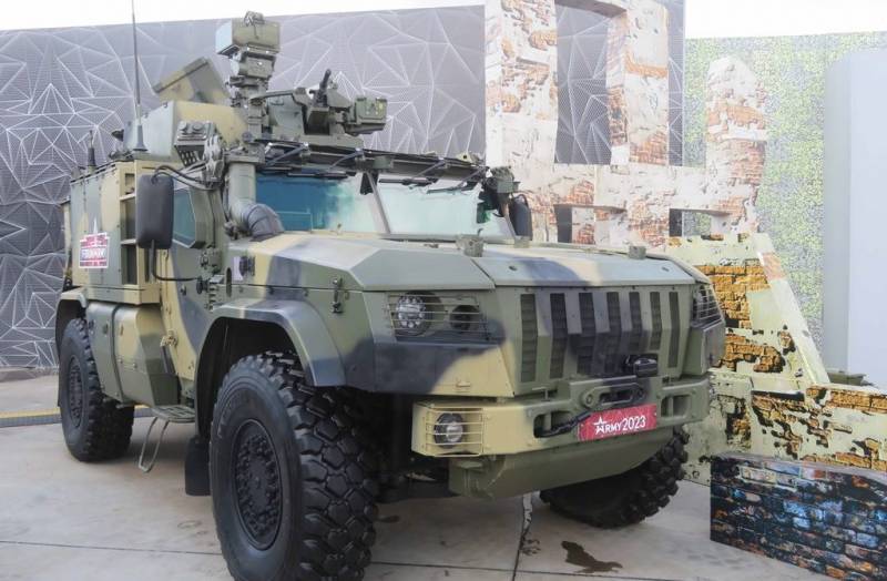 „Provádějí průzkum cílů během několika minut“: španělský tisk ocenil dělostřelecké vozidlo Zavet-D