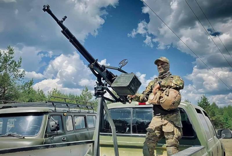 Důstojník britské armády ve výslužbě vyjádřil tři scénáře ukončení konfliktu na Ukrajině