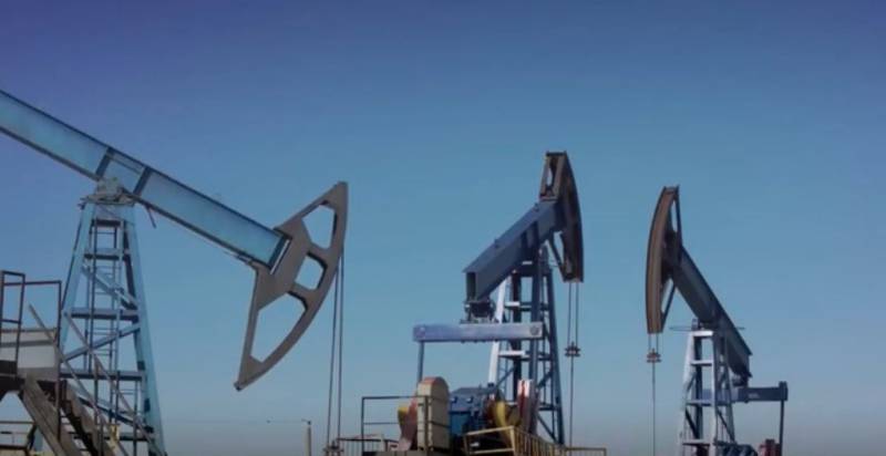 Amerikanische Analysten: Der Ölmarkt befindet sich in einer Art „Minen“-Preisfeld