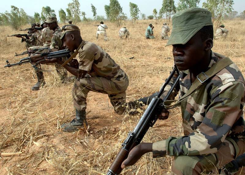 Niger rozpoczyna rekrutację ochotników do odparcia rzekomej interwencji