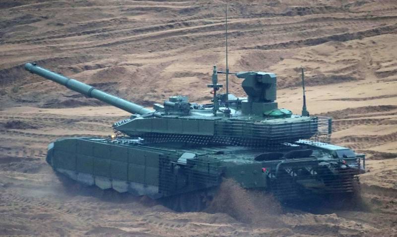Especialista ucraniano: Forças Armadas Russas protegem seus tanques de drones FPV com cúpulas de guerra eletrônica