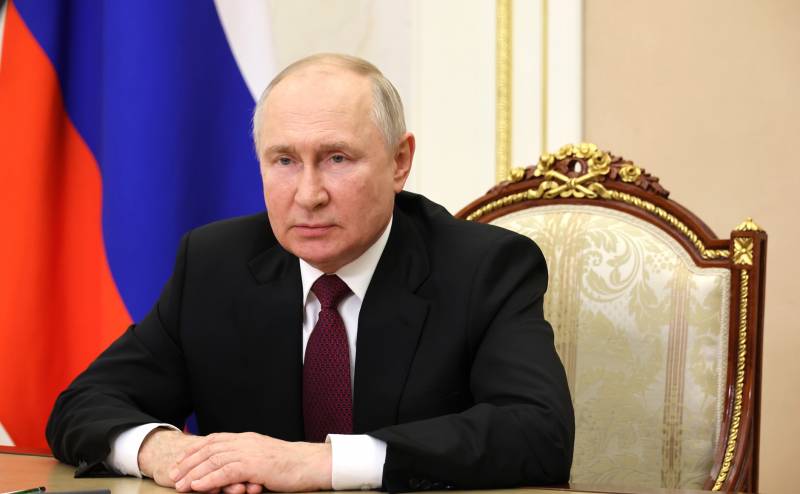 Владимир Путин поприветствовал участников открывшегося в Подмосковье военно-технического форума «Армия-2023»