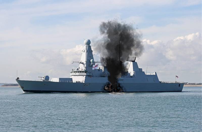 Уничтожение боевых кораблей ВМС Великобритании неопознанными безэкипажными катерами – сигнал для всех стран НАТО