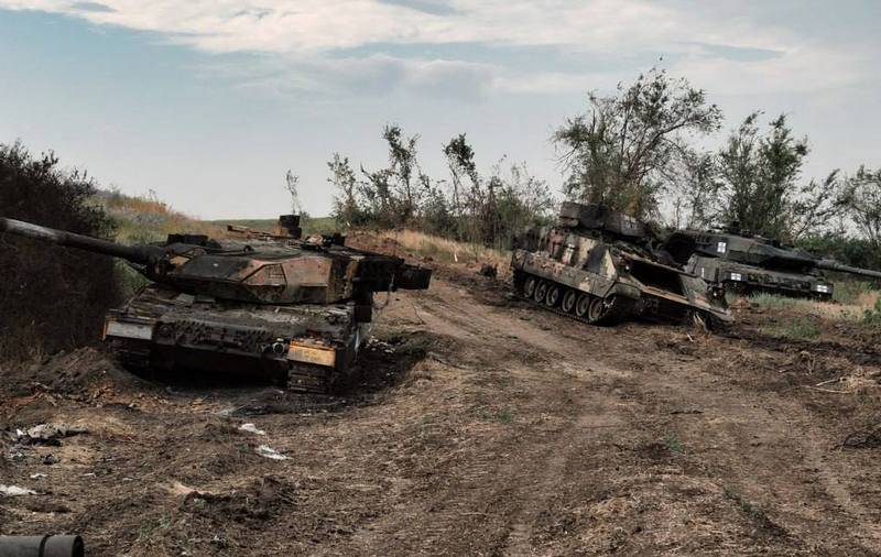 Kolonel Angkatan Bersenjata Rusia nyebutake alasan kenapa Angkatan Bersenjata Ukraina gagal ngatasi ranjau tentara Rusia.