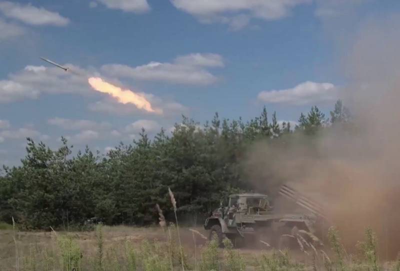 Kementerian Pertahanan: Satuan Angkatan Bersenjata Rusia menyerang posisi Angkatan Bersenjata Ukraina di dekat Kupyansk, terus bergerak maju