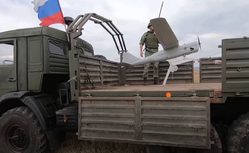 Az ukrán fegyveres erők parancsnoksága bejelentette, hogy Oroszország újabb állomást telepít UAV-ok indítására a Krím-félszigeten.