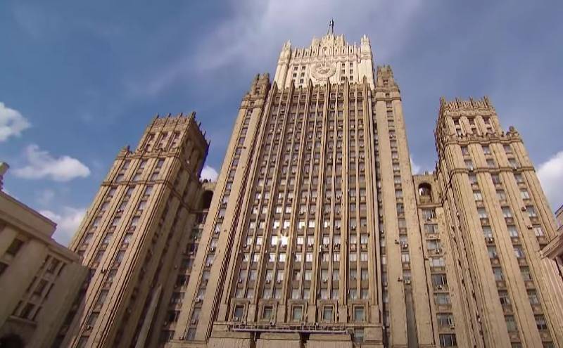 O Ministério das Relações Exteriores da Rússia anunciou que a liderança de Mianmar compreende as razões do início da operação especial na Ucrânia