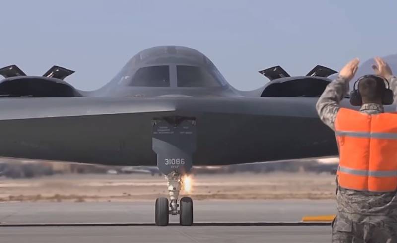 नई पीढ़ी का अमेरिकी स्टील्थ बॉम्बर बी-21 रेडर उड़ान परीक्षण चरण में प्रवेश कर गया है