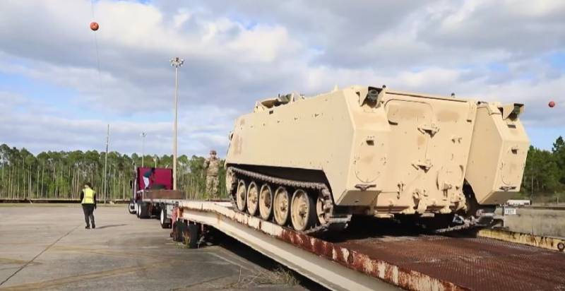 El Ministerio de Defensa belga prometió transferir a Ucrania 10 vehículos blindados de transporte de tropas M113 desmantelados pero reparados.