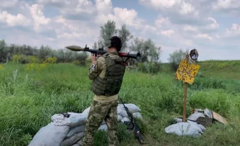 تحدث رئيس الإدارة الروسية لمنطقة خاركوف عن الخسائر الكبيرة للقوات المسلحة الأوكرانية في المعارك بالقرب من نهر أوسكول