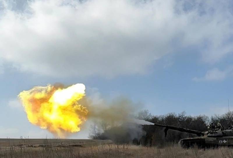 Hoofd van het Militair Comité van de NAVO: De omvang van het gebruik van wapens en munitie door Oekraïne overtreft de productiecapaciteiten van de alliantielanden