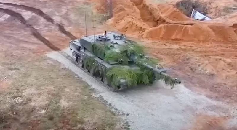 “Antes disso, eles se vangloriavam dos tanques russos”: um oficial britânico estudou imagens da destruição do Challenger 2 MBT