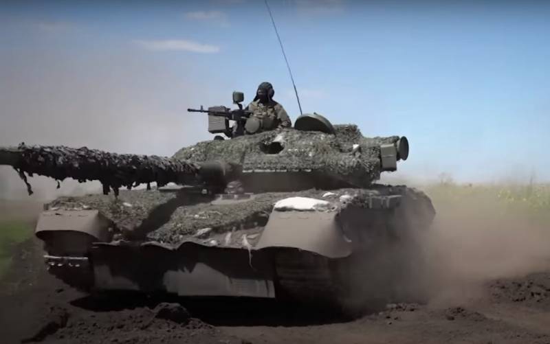 Ryssland har återupptagit produktionen av en unik motor för T-80-tanken: om dess fördelar