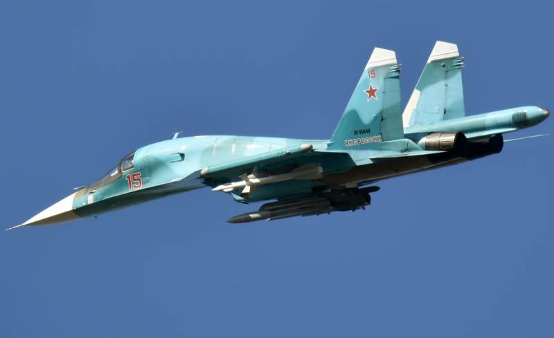 ظهرت لقطات لطائرة تابعة للقوات الجوية الروسية وهي تضرب جسراً في اتجاه كوزيموفسكي بصاروخ Kh-38ML