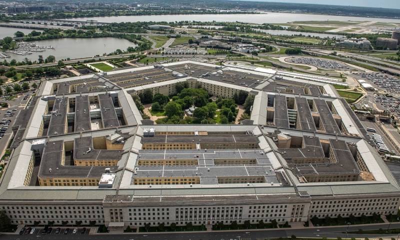 Pers Amerika: Departemen Luar Negeri dan Pentagon memiliki sudut pandang berbeda mengenai dukungan militer untuk Ukraina
