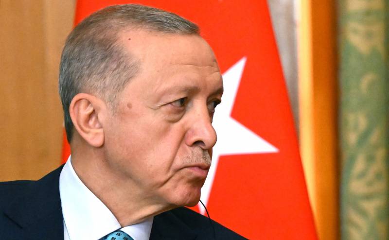 Turkiets president såg inte möjligheten till en tidig fredlig lösning av konflikten i Ukraina